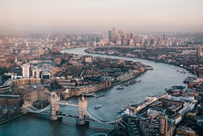 英国